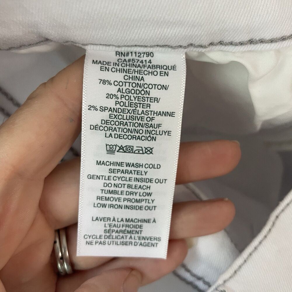 True Religion Geno Relaxed Slim Men's White Jeans 34x32 - Picture 9 of 13